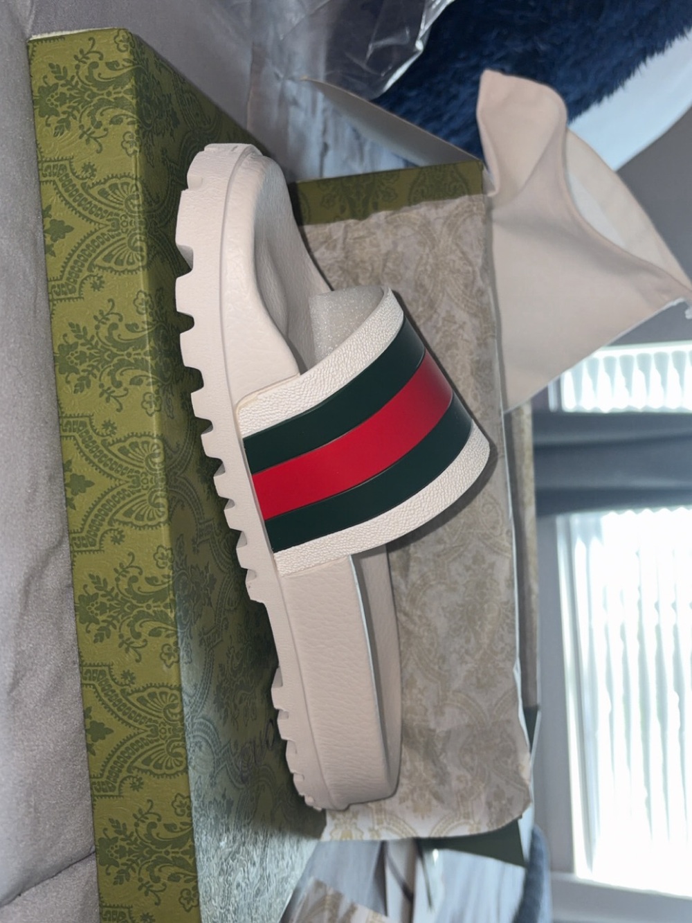 Gucci White Slide Sandals with Red and Green Web Stripe